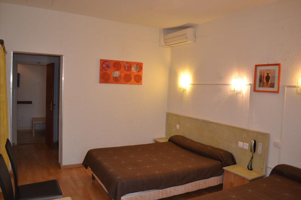Hotel De Paris Montpellier Cameră foto